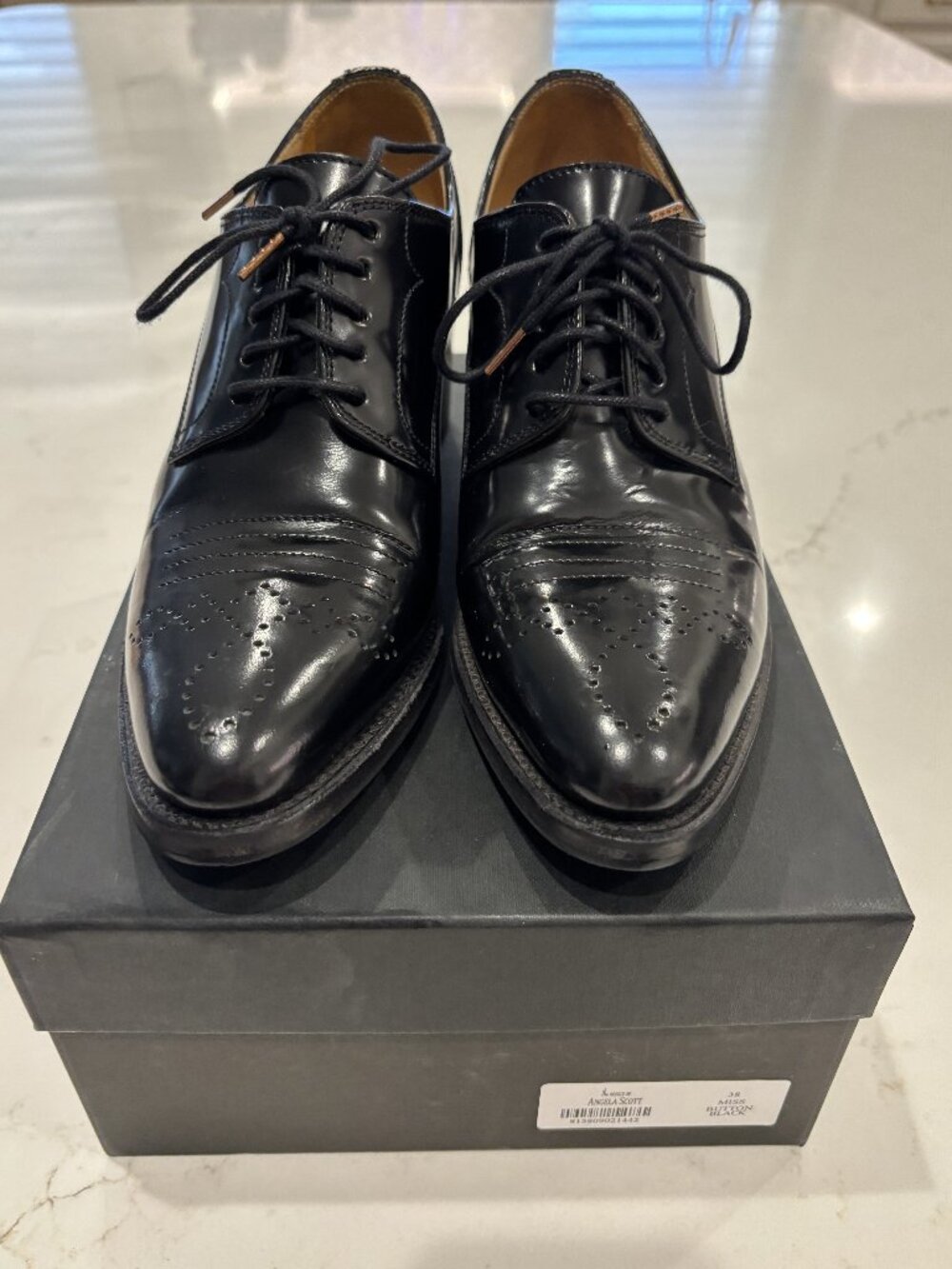 The Office of Angela Scott Miss Button Black Leather Midheel Oxford Size 38